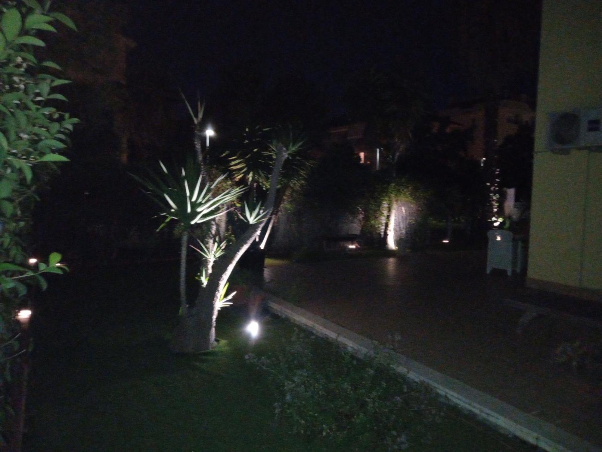 サン・ベネデット・デル・トロントCasa Giardinoアパートメント エクステリア 写真