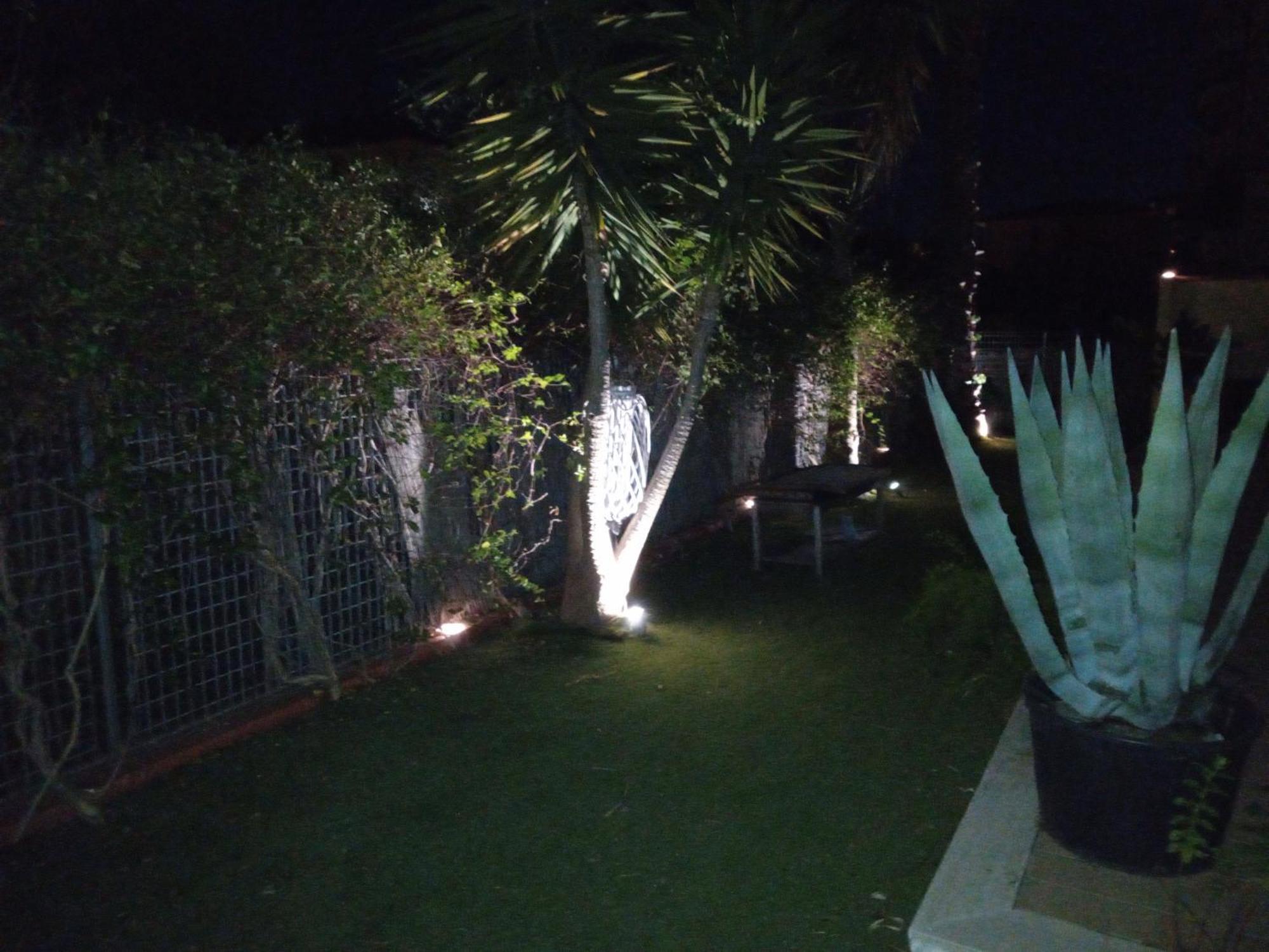 サン・ベネデット・デル・トロントCasa Giardinoアパートメント エクステリア 写真